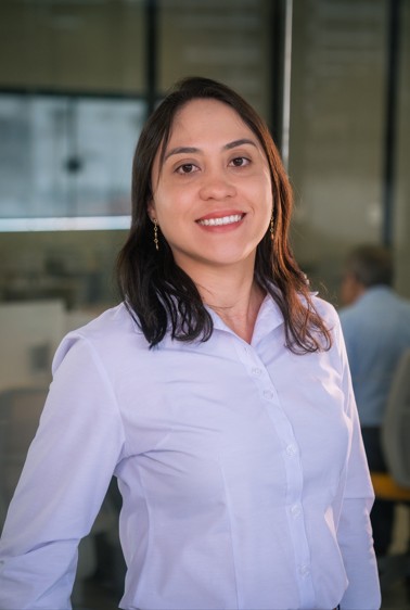 imagem sobre Aline Dereça